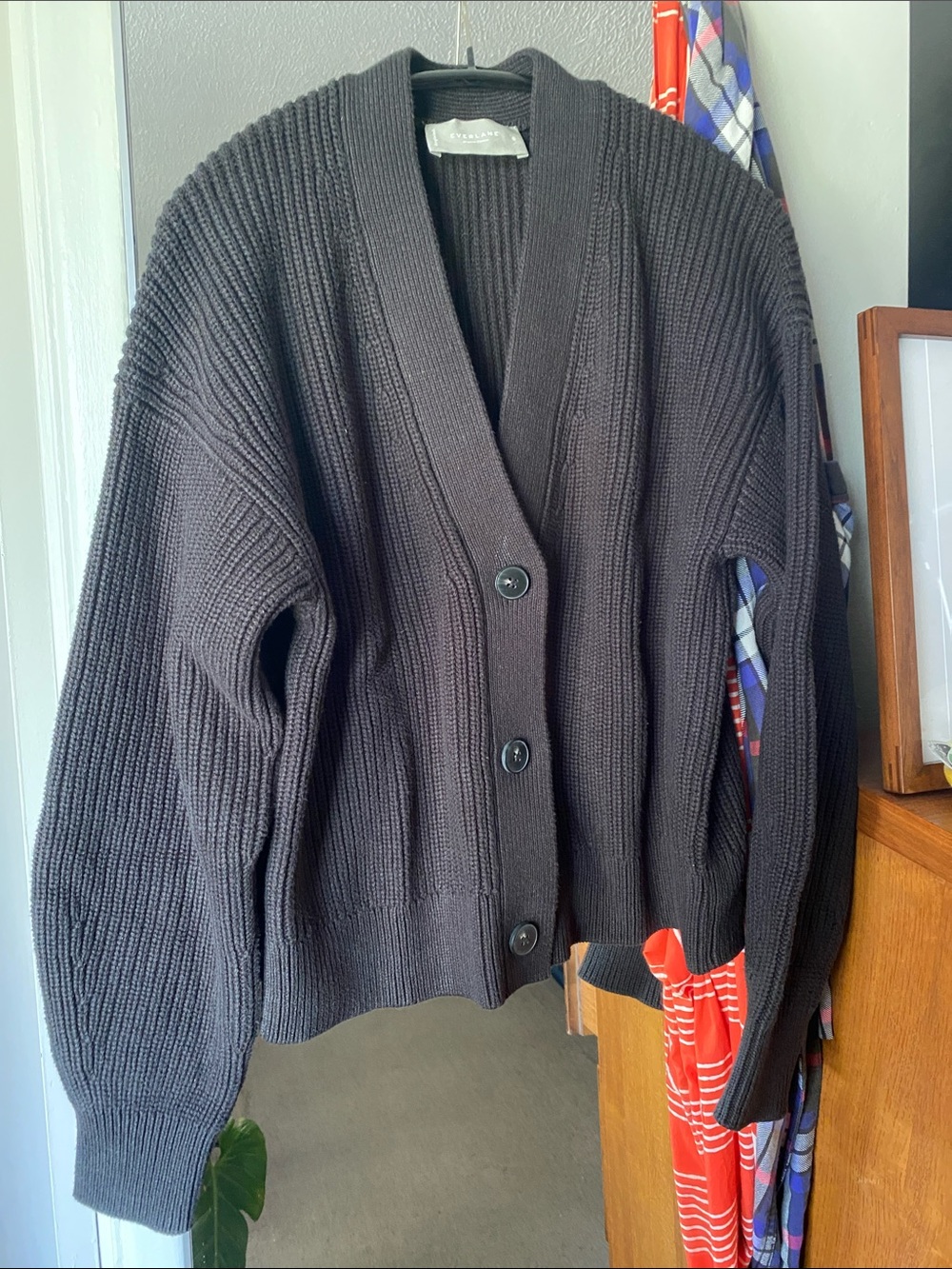 Everlane black cotton cardigan size small